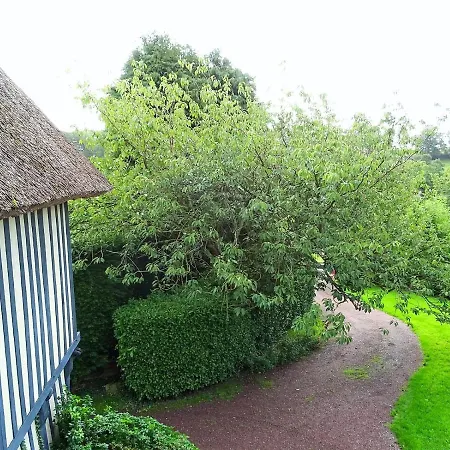 Casa de Férias Chaumiere Bleue *